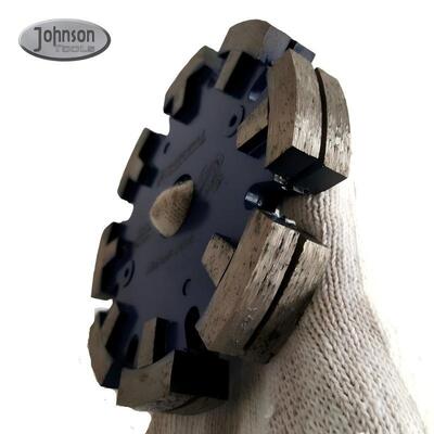 125mm Hot Pressed Tuck Point Diamond Blades Three Layers Type Wet Use / Dry Use