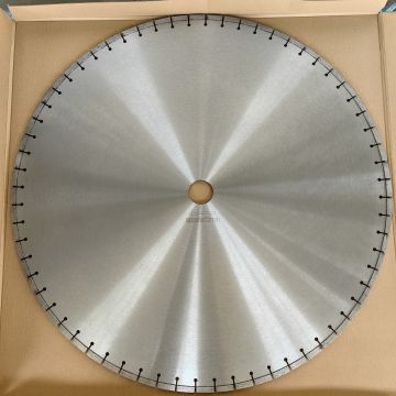 700mm Diamond Concrete Saw Blades with High Efficiency for Cured Concrete Cutting