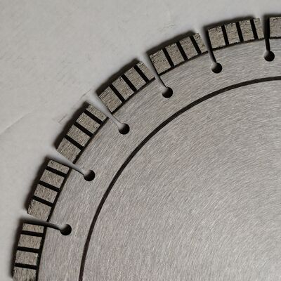 Laser Diamond Concrete Saw Blades , Dry Cut Diamond Blade With Turbo Segment