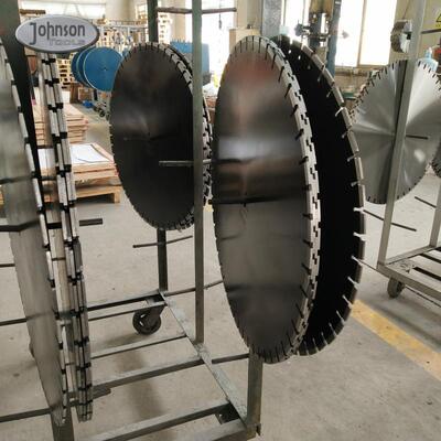 SGS OD1500mm Diamond Saw Blades For Fast Cutting Concrete And Asphalt